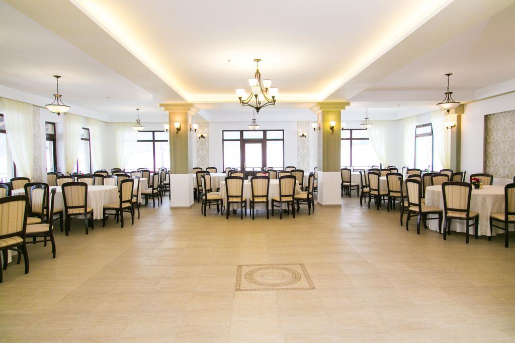 Pensiunea Roua Muntilor Sîmbăta de Sus Exterior foto