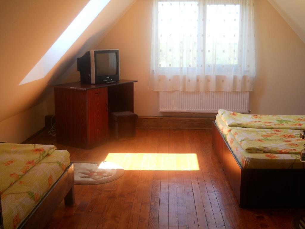 Pensiunea Roua Muntilor Sîmbăta de Sus Zimmer foto